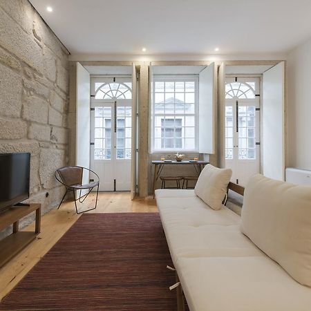 Lovelystay - Rico'S Apartment - Almada 1ºf Porto Buitenkant foto