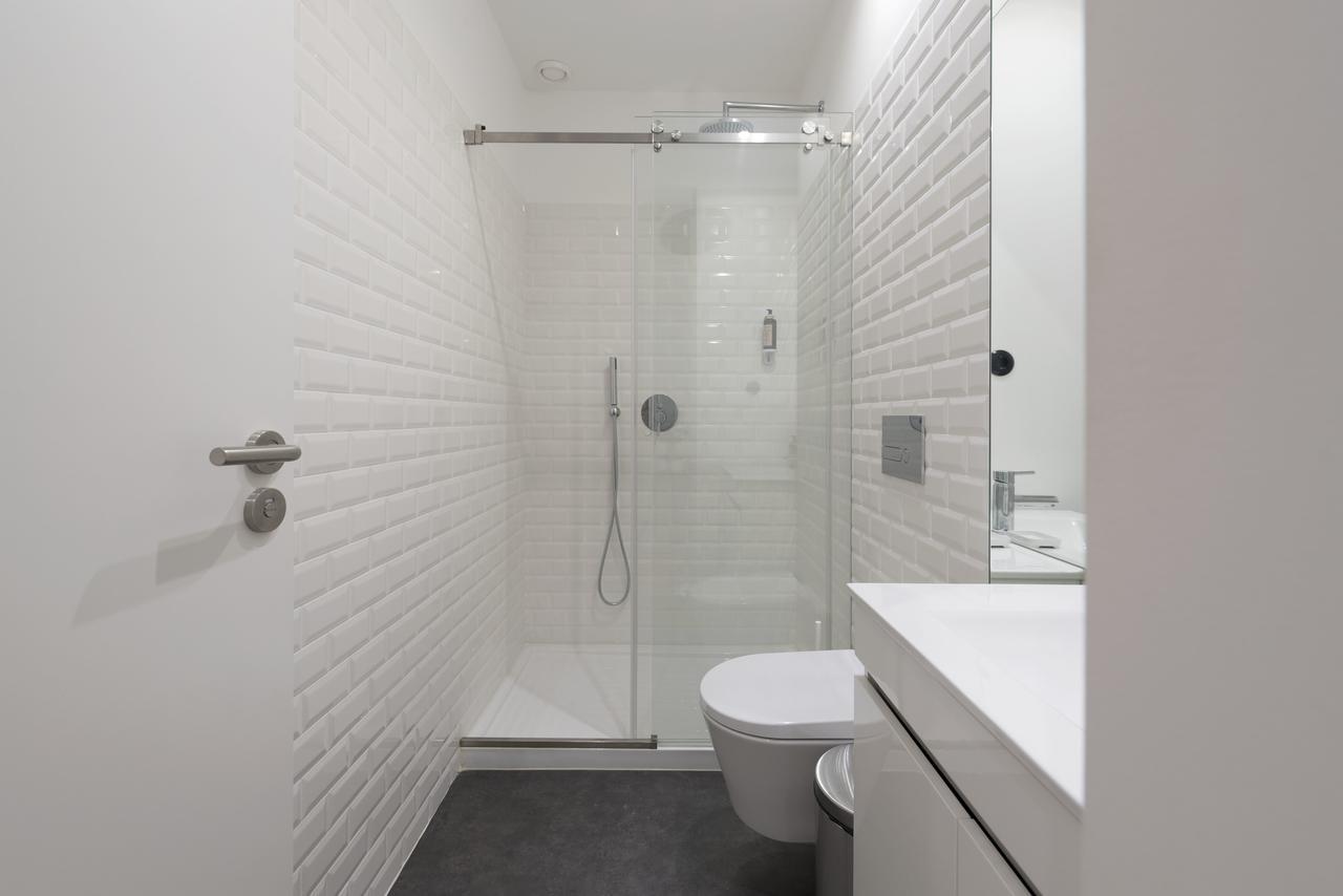 Lovelystay - Rico'S Apartment - Almada 1ºf Porto Buitenkant foto