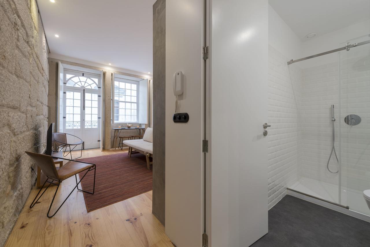 Lovelystay - Rico'S Apartment - Almada 1ºf Porto Buitenkant foto